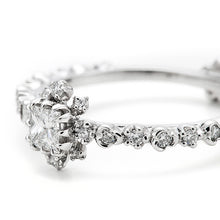 Load image into Gallery viewer, “snow crystal”<br>Graded Diamond Ring<br>853APR2