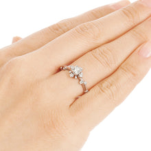Load image into Gallery viewer, “snow crystal”<br>Graded Diamond Ring<br>850APR2