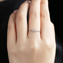 Load image into Gallery viewer, “bow”<br>Diamond Chain-Ring<br>1510A