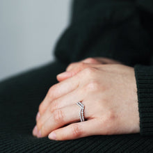 Load image into Gallery viewer, “vow”<br>Half Eternity<br>Diamond Ring<br>724D