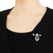 Load image into Gallery viewer, Diamond Brooch<br>110A