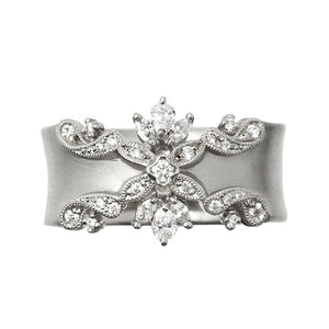 “Butterfly effect”<br>Diamond Ring<br>（1525A）