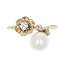 Load image into Gallery viewer, “Anemone”&lt;br&gt;Akoya Pearl Diamond Ring&lt;br&gt;1516A
