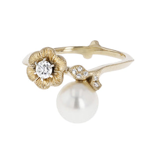 “Anemone”<br>Akoya Pearl Diamond Ring<br>1516A