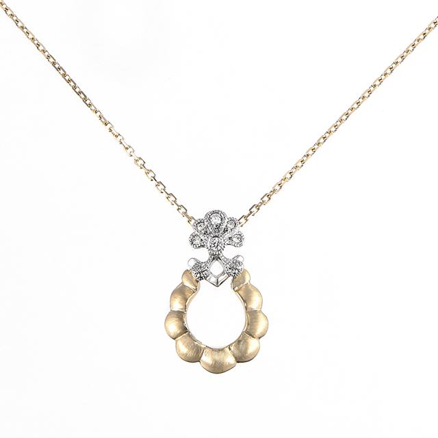 1472A<br>“Horseshoe”<br>Diamond Necklace