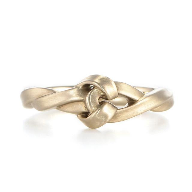 1464A<br>“Knot”<br>Medium Ring