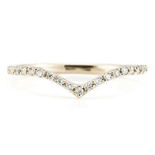 Load image into Gallery viewer, “vow”&lt;br&gt;Half Eternity&lt;br&gt;Diamond Ring&lt;br&gt;724C
