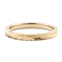 Load image into Gallery viewer, 712B&lt;br&gt;“Herringbone”&lt;br&gt;Small Ring
