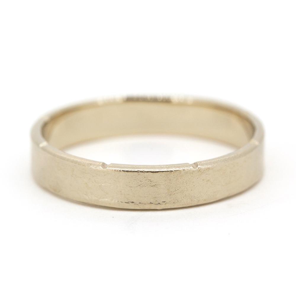 “six”<br>Ring, Medium<br>728A