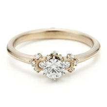 Load image into Gallery viewer, “minori”&lt;br&gt;Graded Diamond Ring&lt;br&gt;858ARO3
