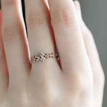 Load image into Gallery viewer, “Arabesque”&lt;br&gt;Diamond Chain-Ring&lt;br&gt;1477A

