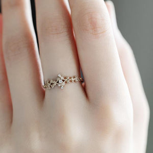 “Arabesque”<br>Diamond Chain-Ring<br>1477A