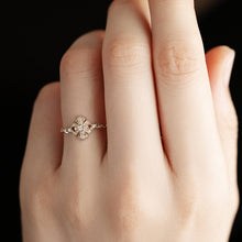Load image into Gallery viewer, “gleam of dawn”&lt;br&gt;Diamond Chain-Ring&lt;br&gt;1482A
