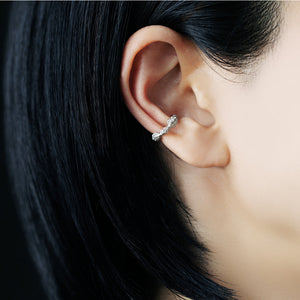 1492A<br>“Leaves”<br>Diamond Ear-cuff