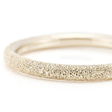 Load image into Gallery viewer, “stardust”&lt;br&gt;Ring, Medium&lt;br&gt;725A
