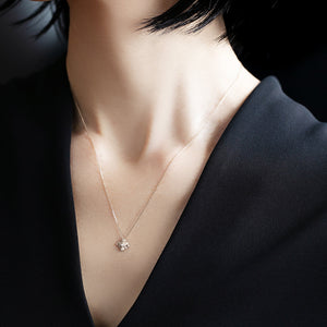 1483A<br>“gleam of dawn”<br>Diamond Necklace