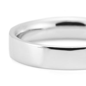 706A<br>“earnest”<br>Medium Ring