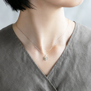 1487A<br>“Gardenia”<br>Diamond necklace