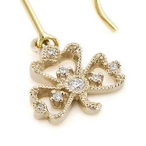 1047A-AP<br>“Trois Feuilles”<br>Diamond pierced-earrings