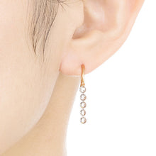 Load image into Gallery viewer, 1308F&lt;br&gt;“dew”&lt;br&gt;Diamond pierced-earrings
