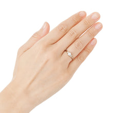 Load image into Gallery viewer, “minori”&lt;br&gt;Graded Diamond Ring&lt;br&gt;858ARO3
