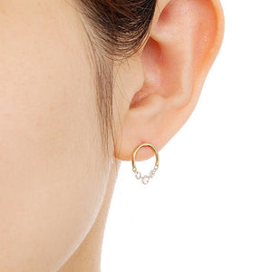 1305A<br>“dew”<br>Diamond Earrings