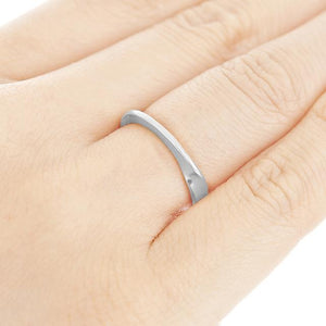 708A<br>“infinity”<br>Medium Ring