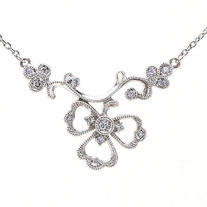 1045A<br>“Trois Feuilles”<br>Diamond Necklace