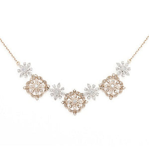 1168A<br>“DAMASK”<br>Diamond Necklace