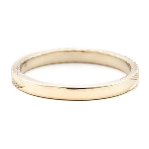 712A<br>“Herringbone”<br>Medium Ring