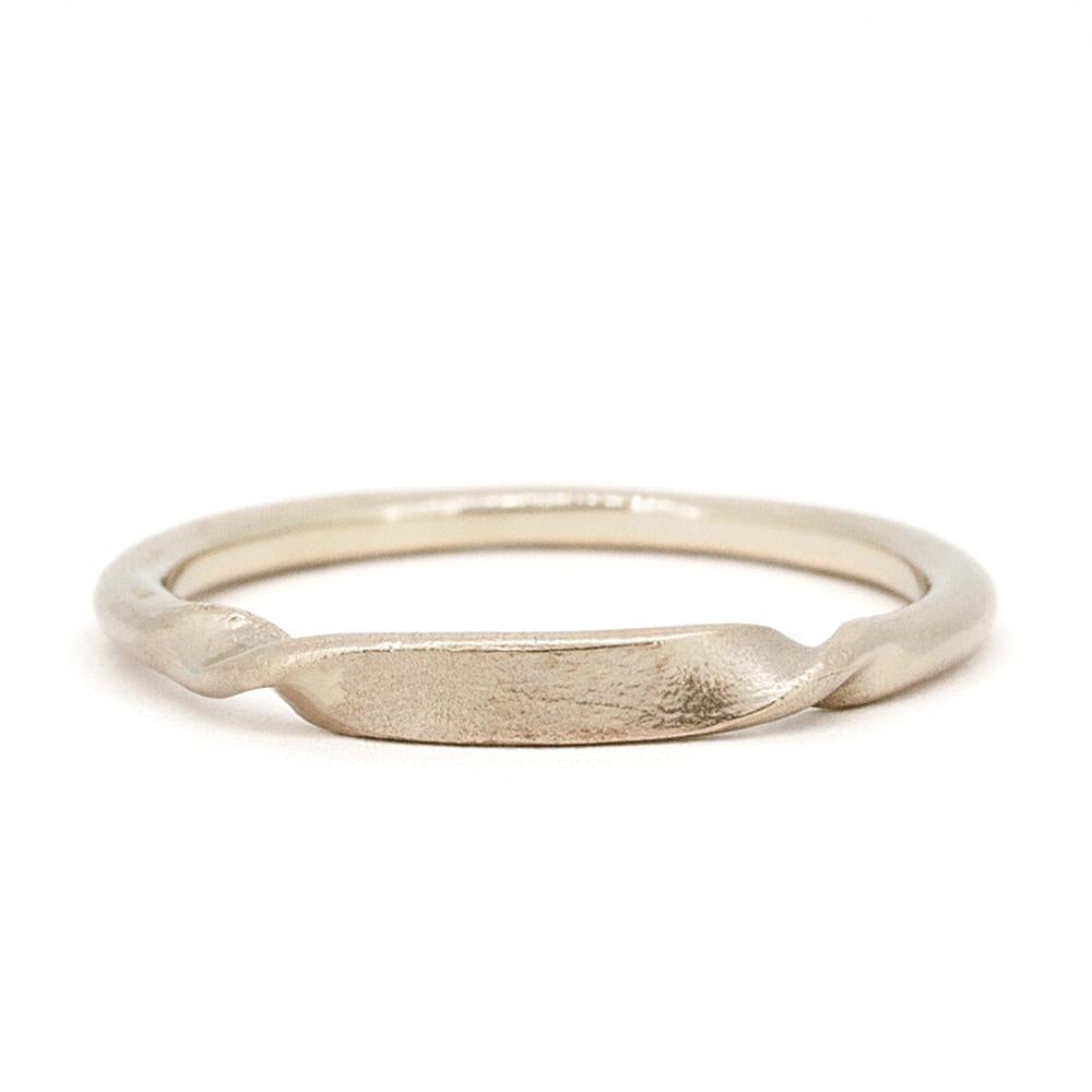 “Eternal Rose”<br>Ring, Medium<br>730B